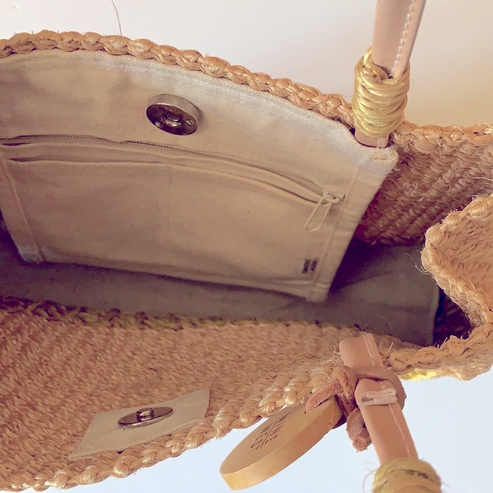 🦋3/$20 Nine West Small Raffia Bag - Picture 4 of 4